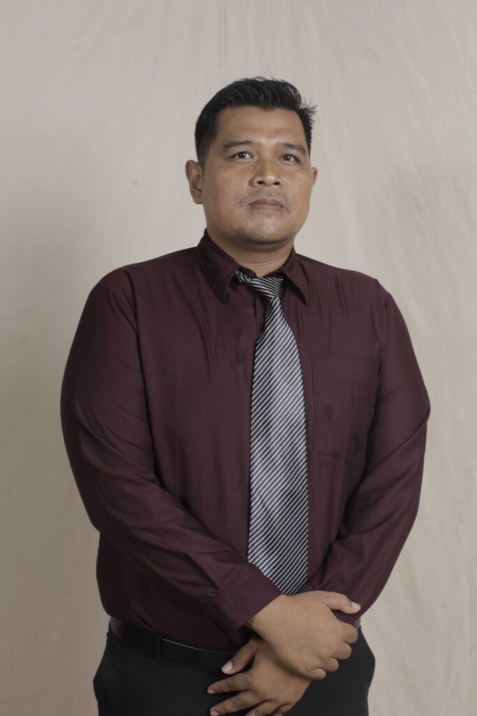 AKHMAD QUSNAZIN Z.