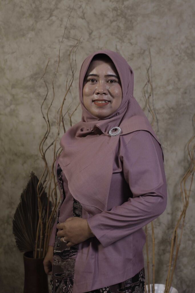DWI WULANDARI
