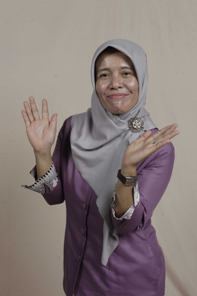 YAYUK BZ.